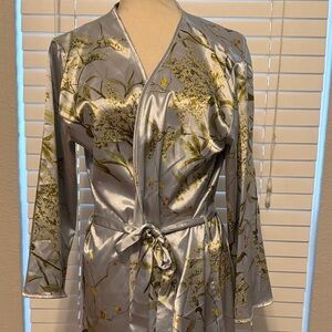 Floral Satin Kimono Robe - Silver
